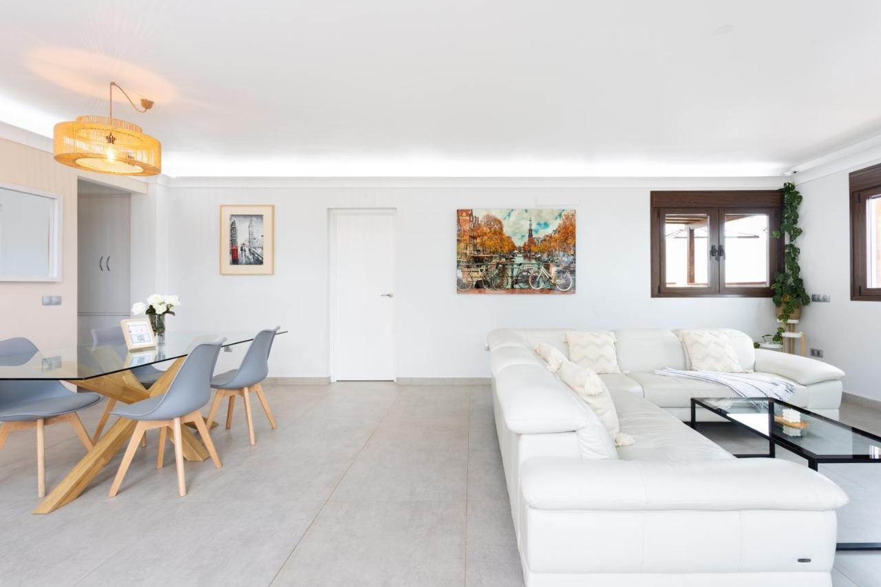 Home2Book Villa Alessandro, Design & Comfort Sauzal Exterior photo